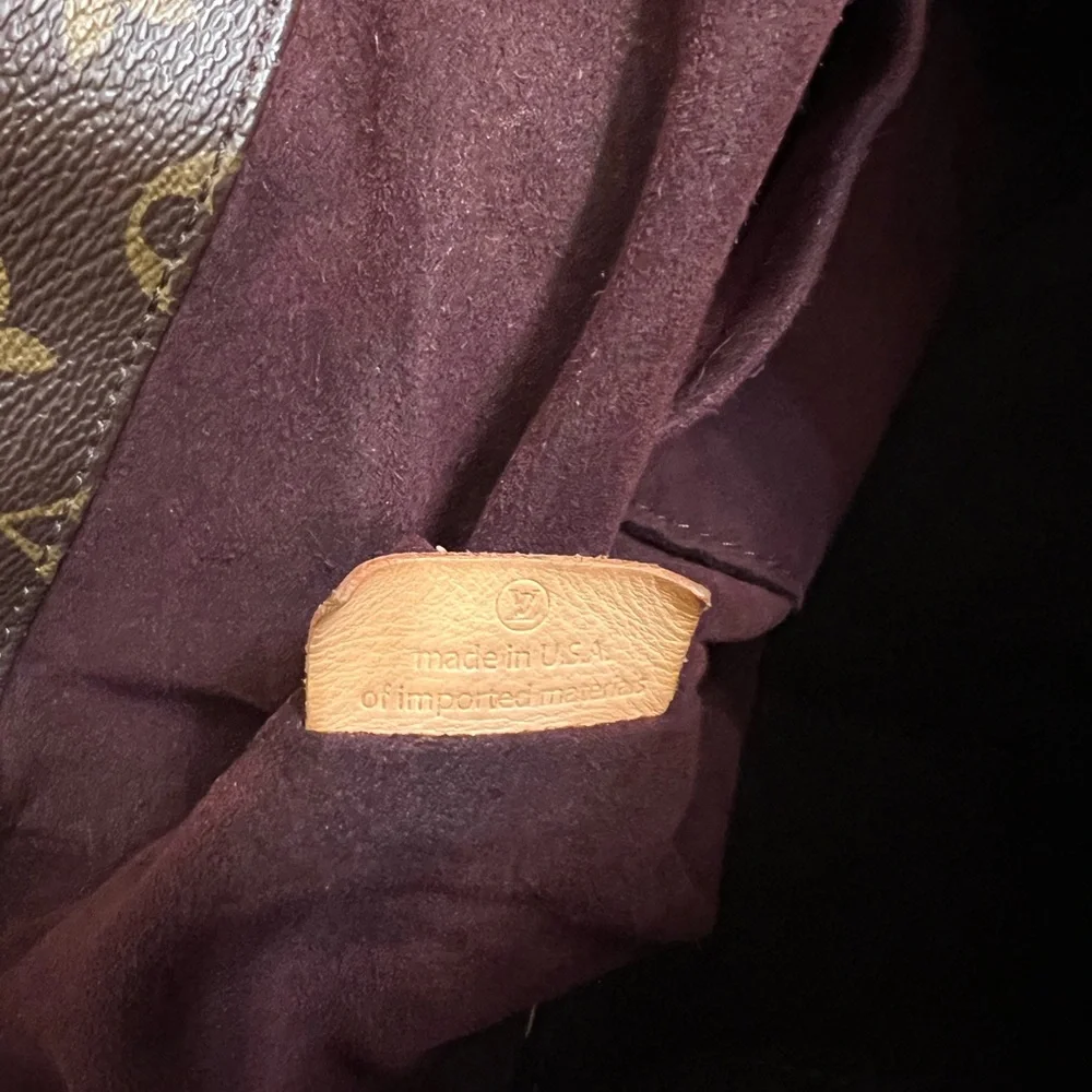 Louis Vuitton Melie Bag - Picture 7 of 8